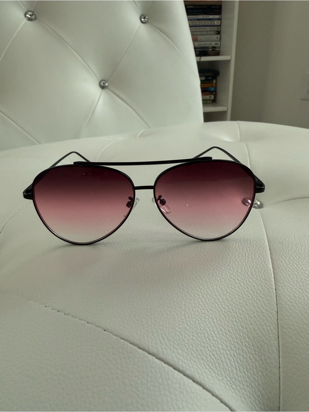 Topfoxx Aviator Sunglasses with Pink Gradient Lenses and Black Frame - Picture 7 of 12